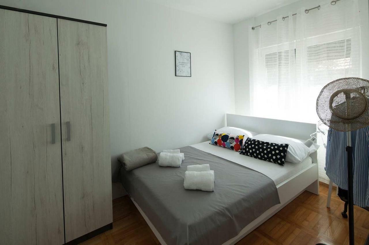 Superstar Apartment Zaboric Buitenkant foto